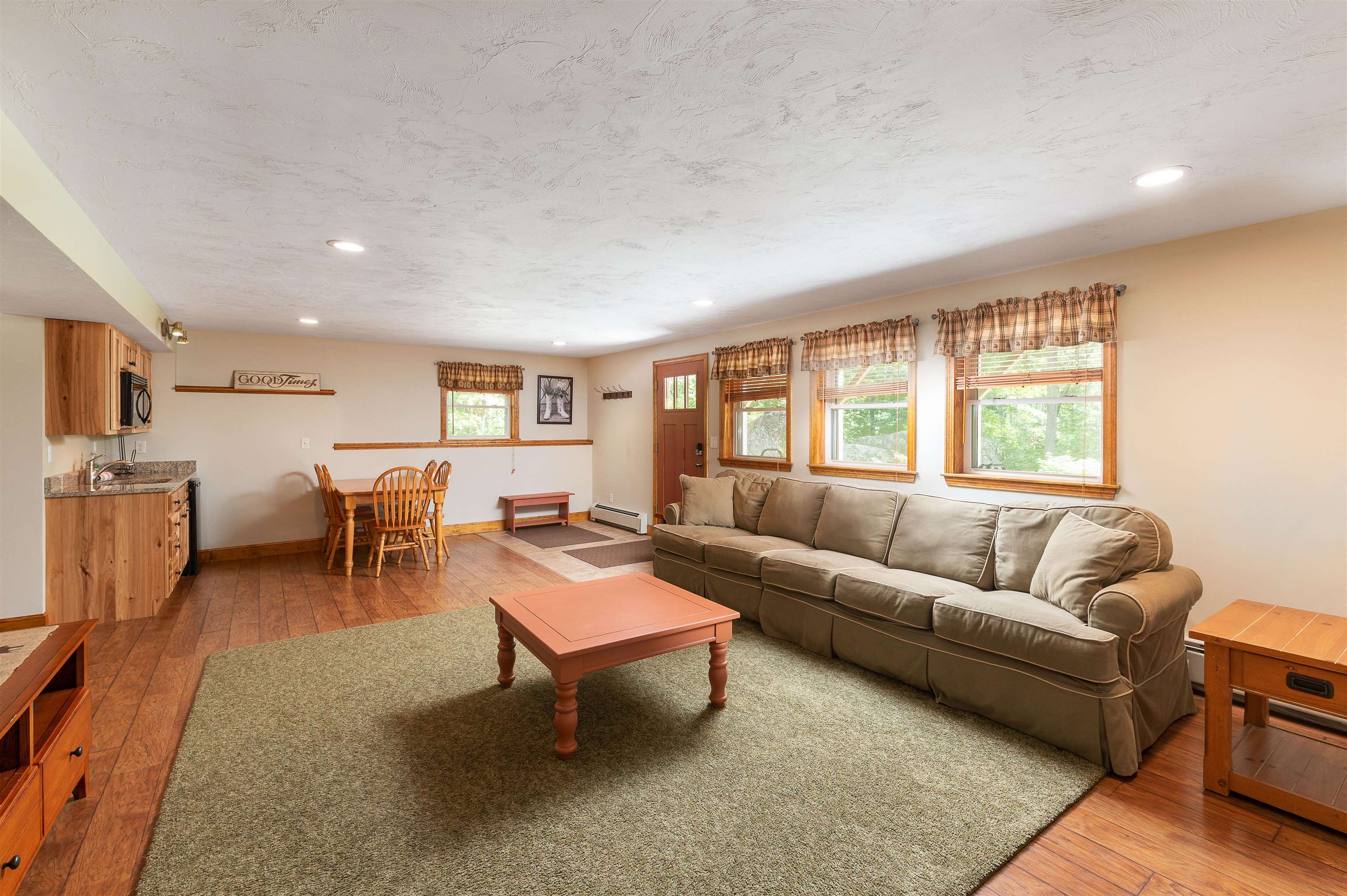 122 Suren Road Conway, NH 03860 - Photo 16 of 40