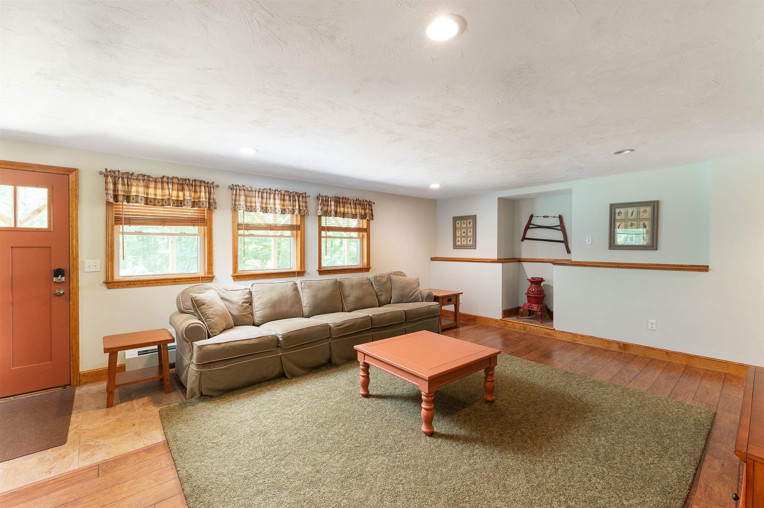 122 Suren Road Conway, NH 03860 - Photo 17 of 40