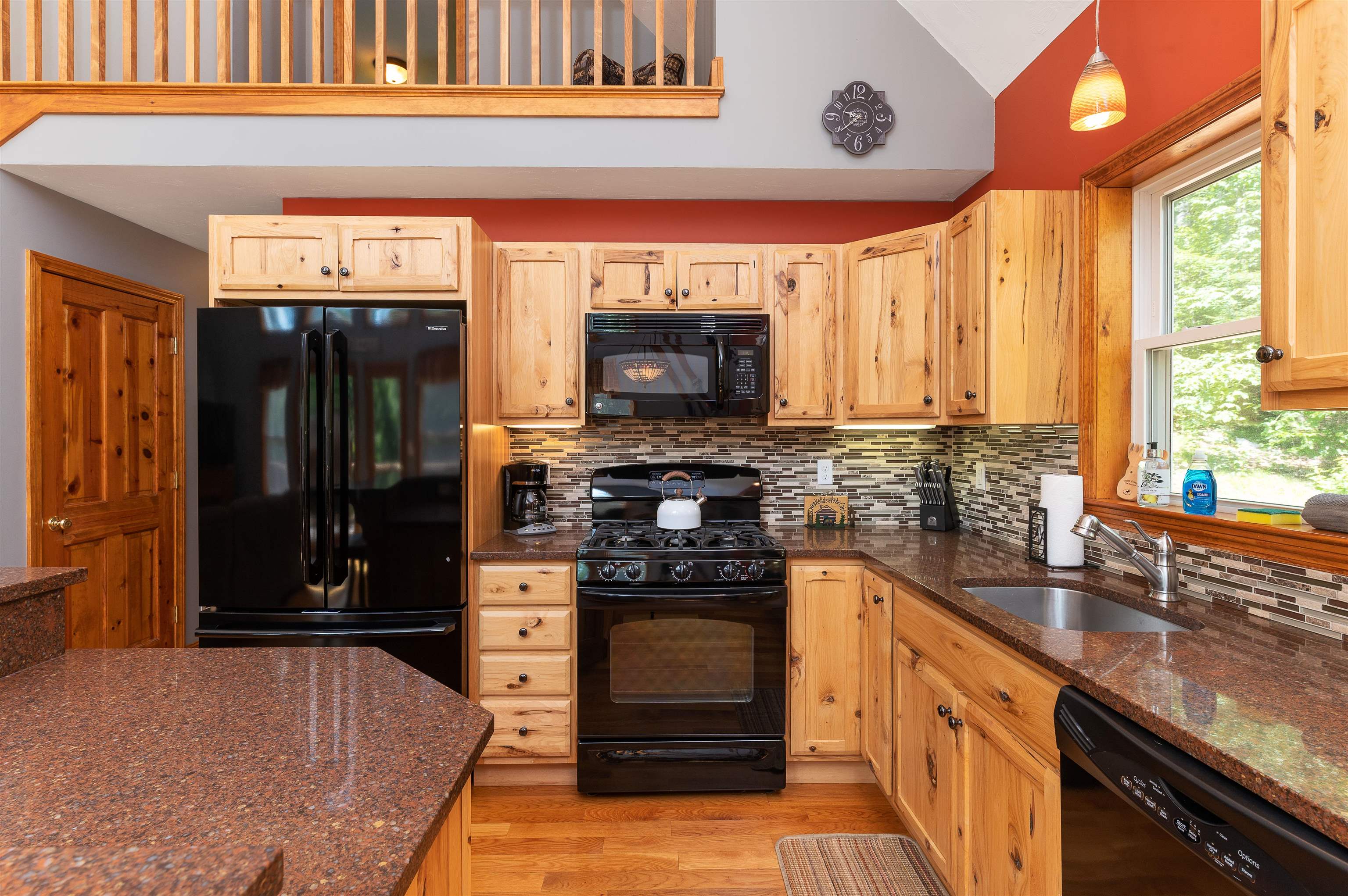 122 Suren Road Conway, NH 03860 - Photo 4 of 40