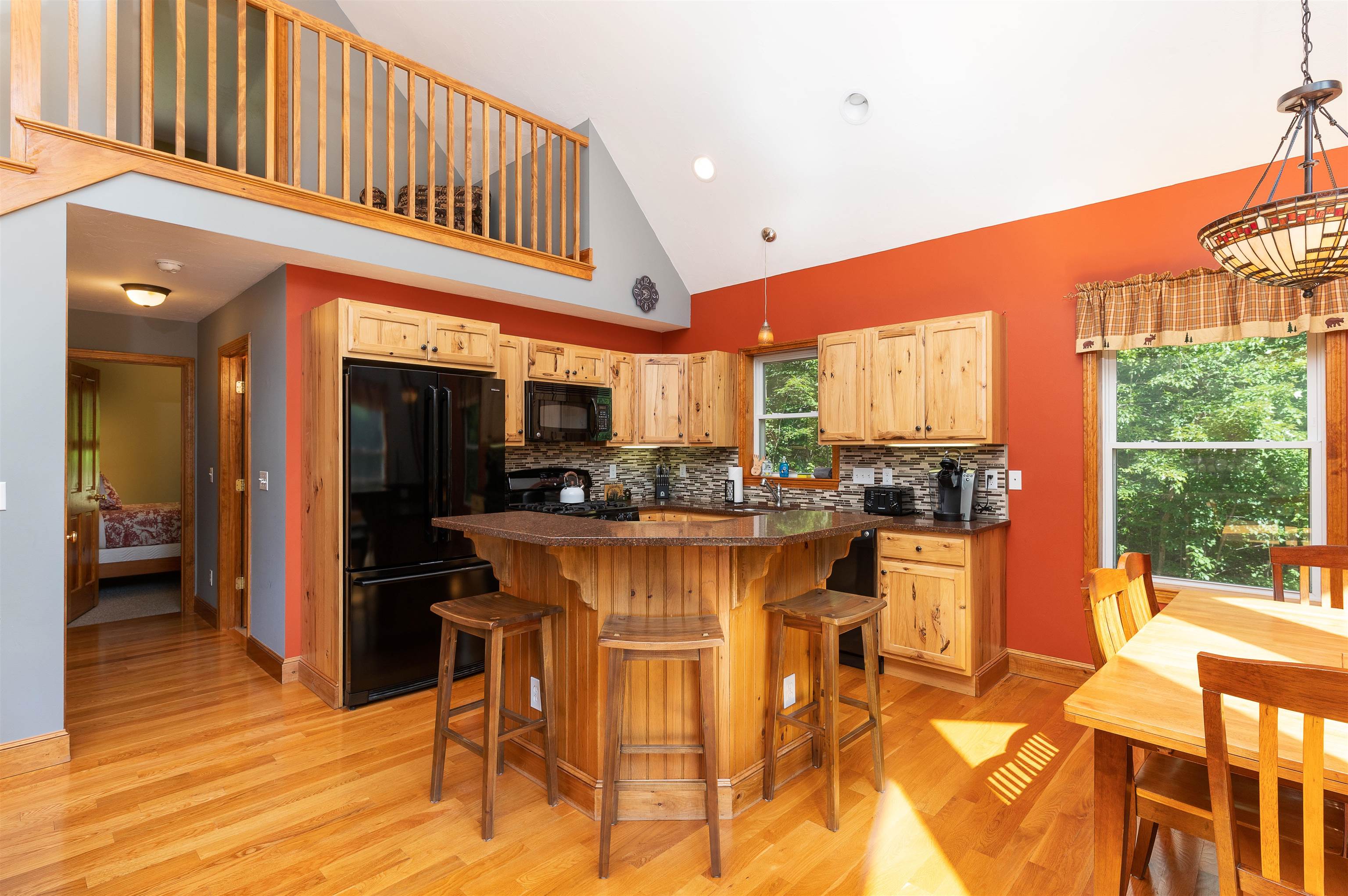 122 Suren Road Conway, NH 03860 - Photo 5 of 40