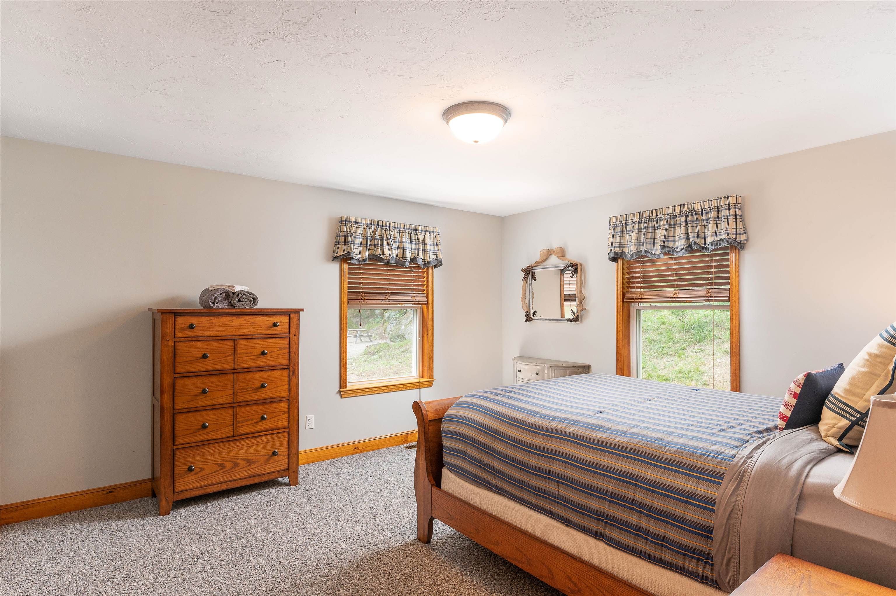 122 Suren Road Conway, NH 03860 - Photo 8 of 40