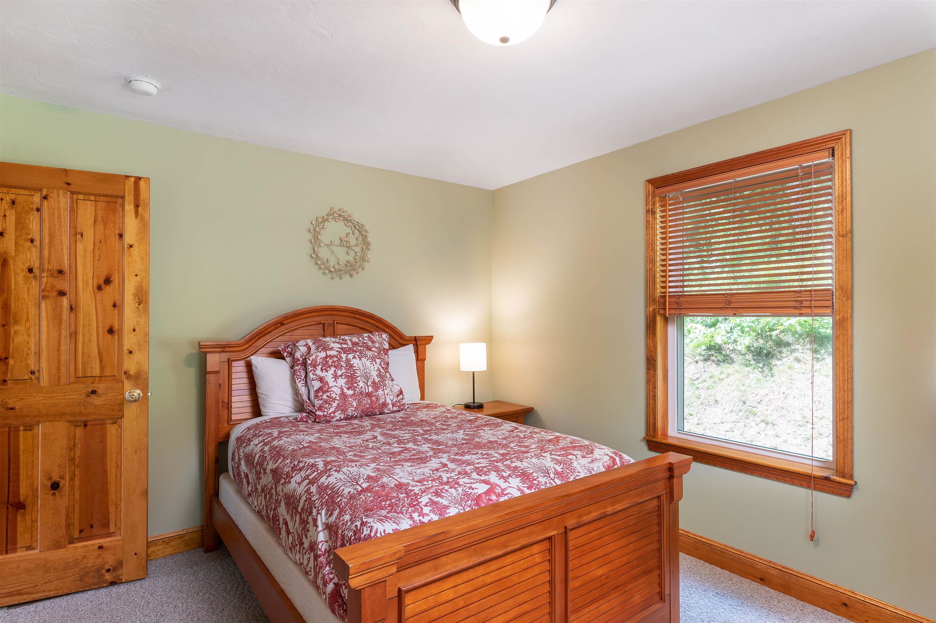 122 Suren Road Conway, NH 03860 - Photo 9 of 40