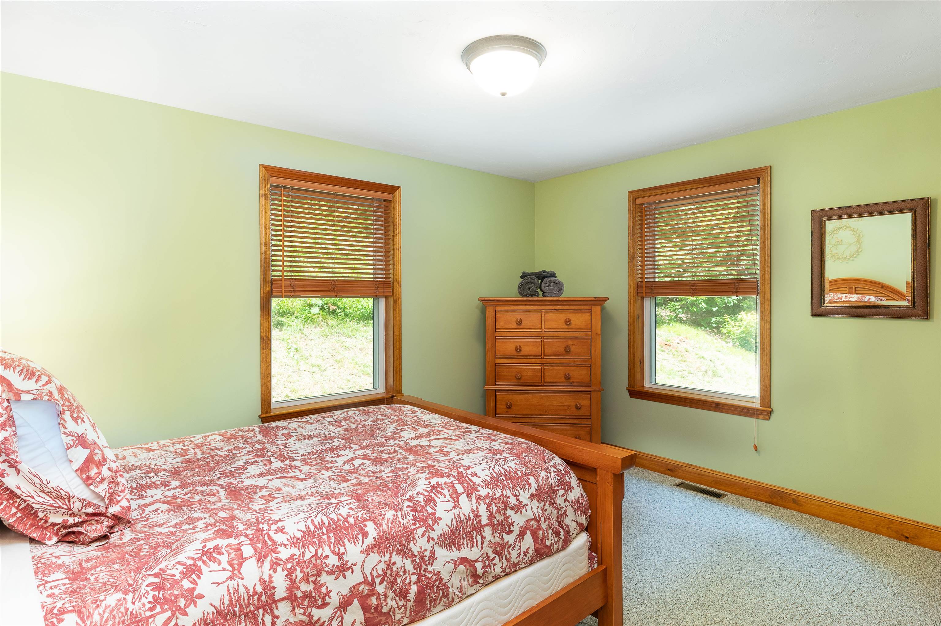 122 Suren Road Conway, NH 03860 - Photo 10 of 40