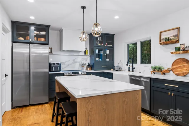 $1,495,000 | 162 High View Road, Cashiers, NC 28717