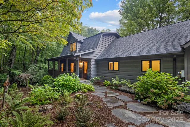 $1,495,000 | 162 High View Road, Cashiers, NC 28717