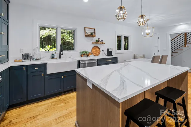 $1,495,000 | 162 High View Road, Cashiers, NC 28717