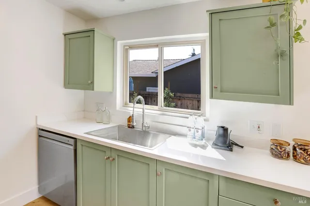 $749,000 | 1715 Calavaras Drive, Santa Rosa, CA 95405