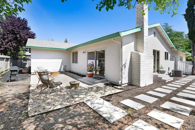 $749,000 | 1715 Calavaras Drive, Santa Rosa, CA 95405