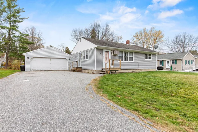 $325,000 | 9 David Street, Lisbon, ME 04252