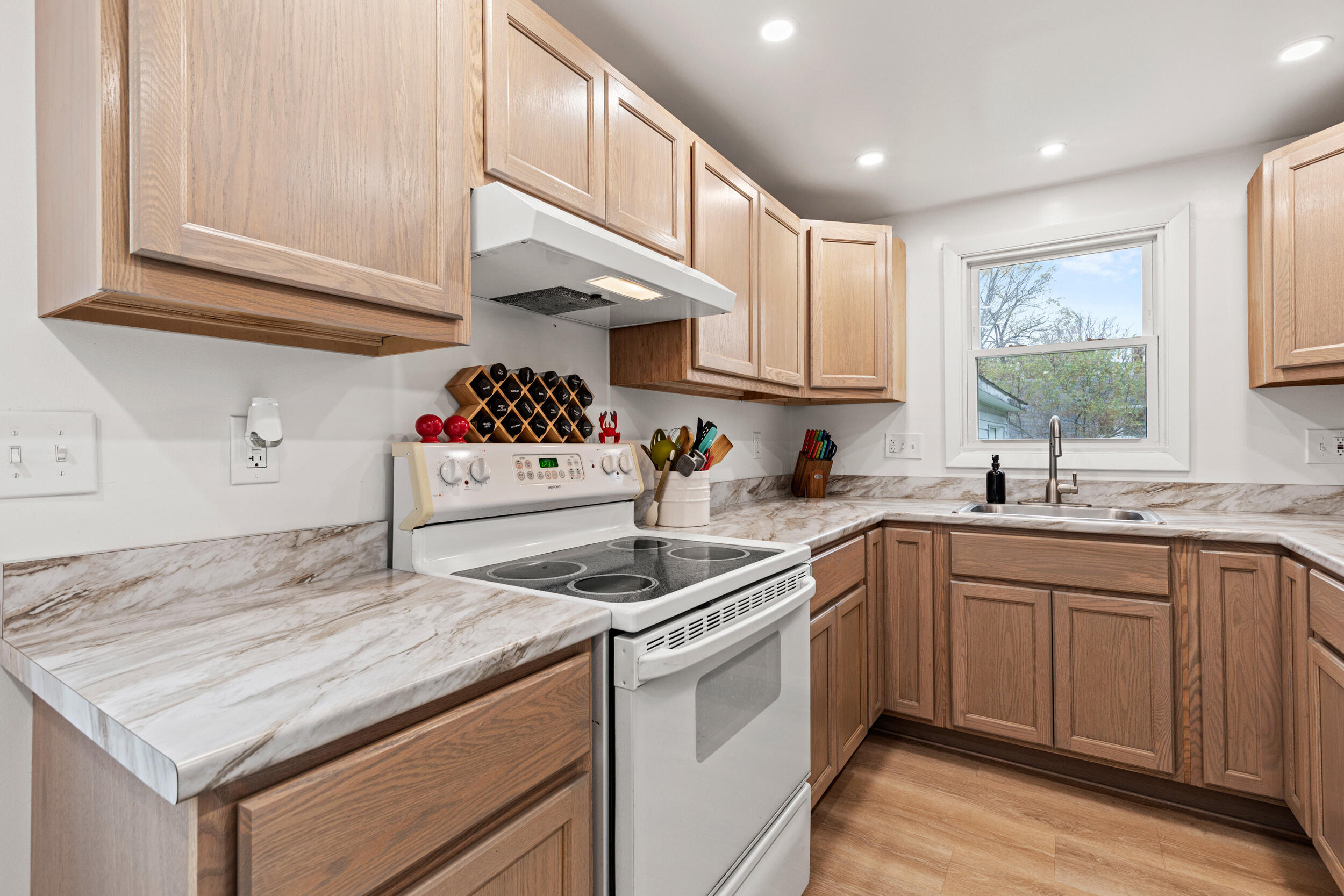 9 David Street Lisbon, ME 04252 - Photo 5 of 30 Kitchen