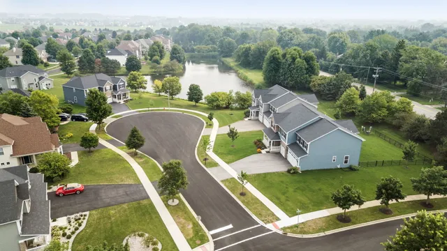 $725,000 | 26315 Elizabeth Court, Plainfield, IL 60585