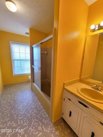 $2,000 | 2512 West 27th Street, Panama City, FL 32405