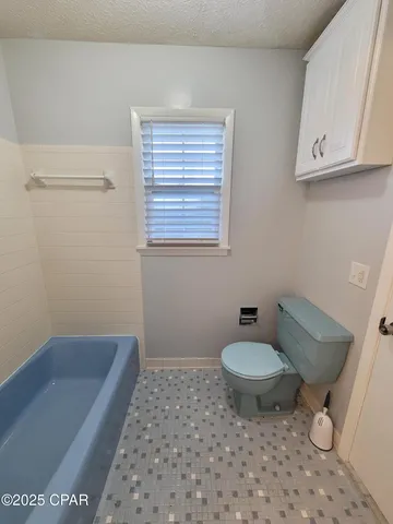 $2,000 | 2512 West 27th Street, Panama City, FL 32405