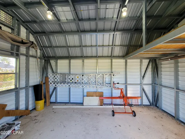 $2,000 | 2512 West 27th Street, Panama City, FL 32405