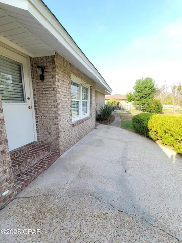 $2,000 | 2512 West 27th Street, Panama City, FL 32405