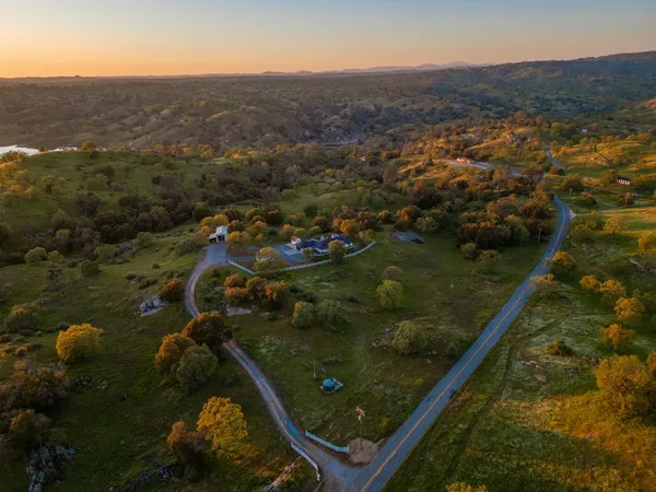 $895,000 | 26882 Road 400, Madera, CA 93636