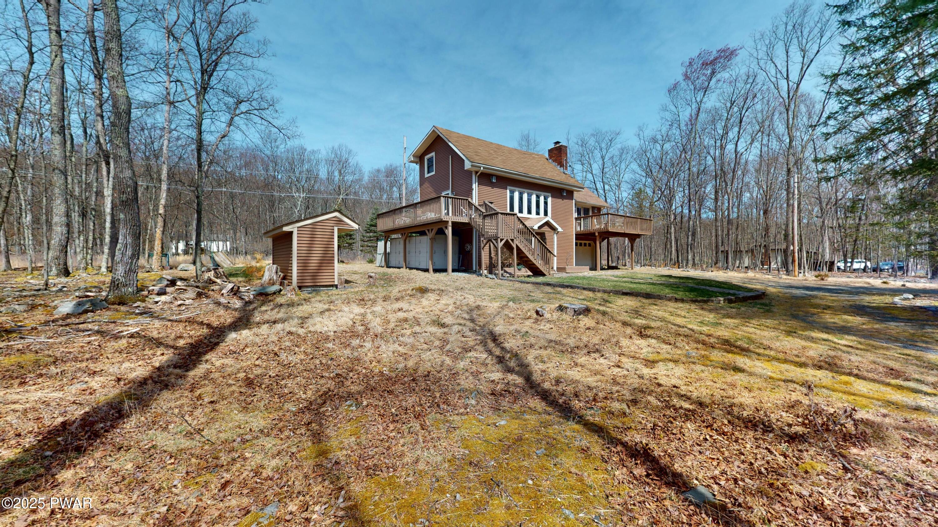 677 West Chipmunk Road Bushkill, PA 18324 - Photo 5 of 53
