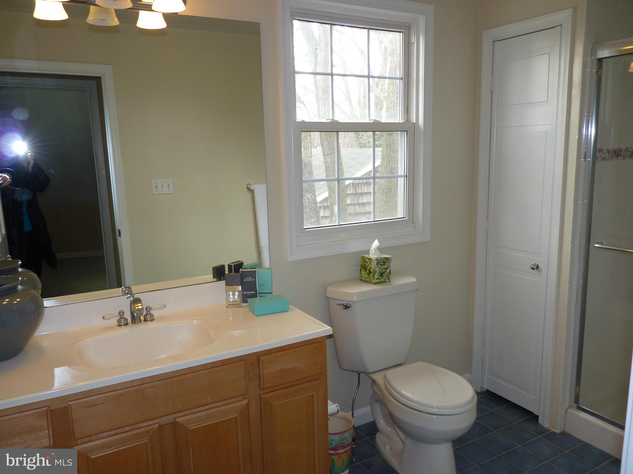 1920 Grace Church Road Silver Spring, MD 20910 - Photo 24 of 28 Bath (Master)
