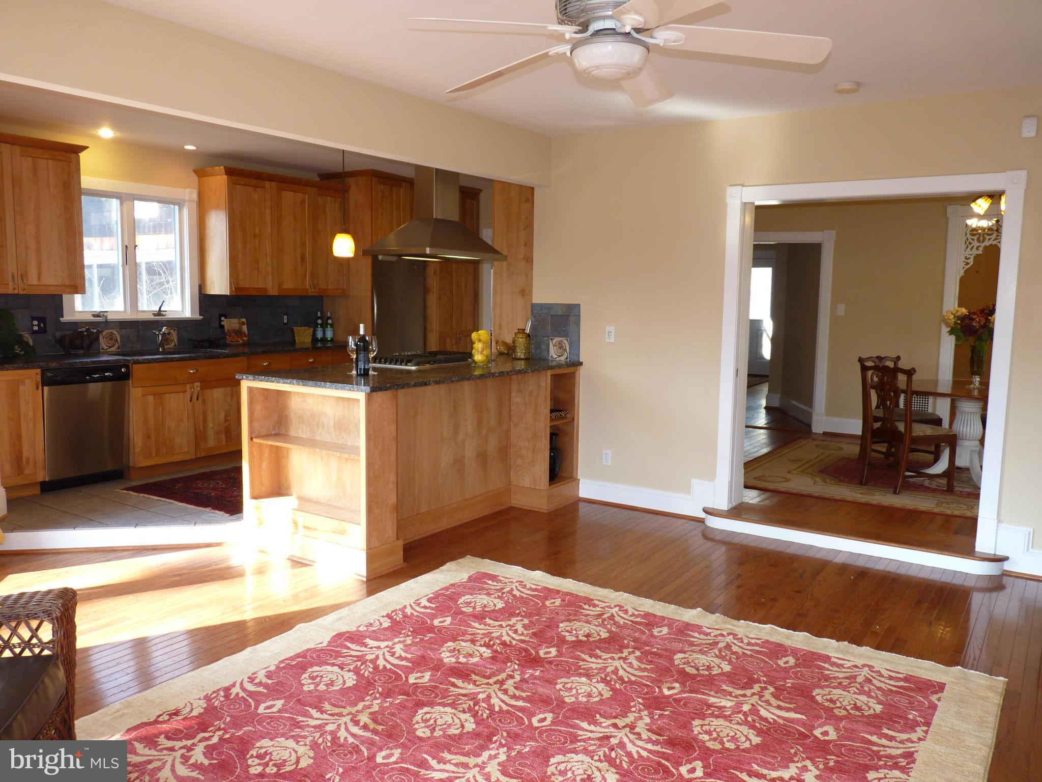 1920 Grace Church Road Silver Spring, MD 20910 - Photo 9 of 28 Family Room