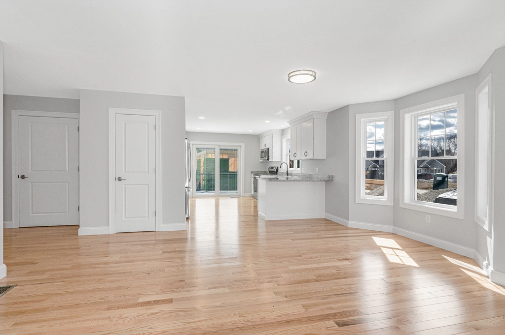 13 Lewis Farm Road, Unit 13 Dedham, MA 02026 - Photo 8 of 39