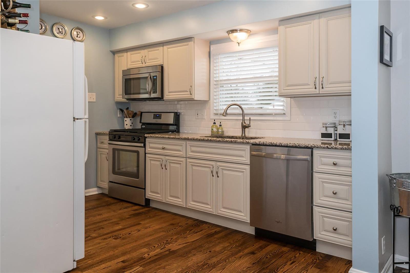147 Timbercrest Road St. Louis, MO 63122 - Photo 7 of 21 Gallery Image 7