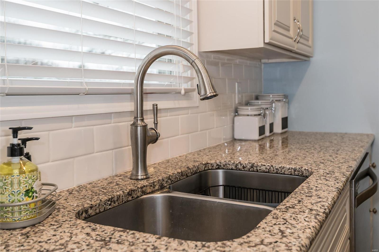 147 Timbercrest Road St. Louis, MO 63122 - Photo 9 of 21 Gallery Image 9