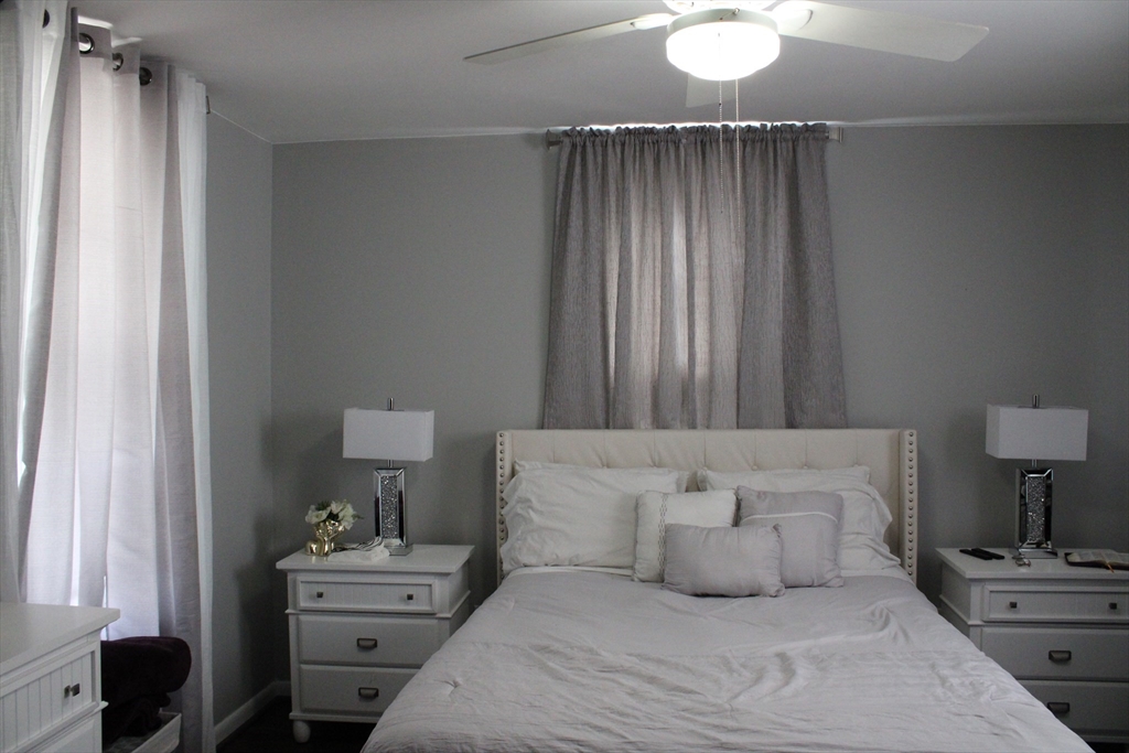 644 Pine Street Manchester, NH 03104 - Photo 11 of 32