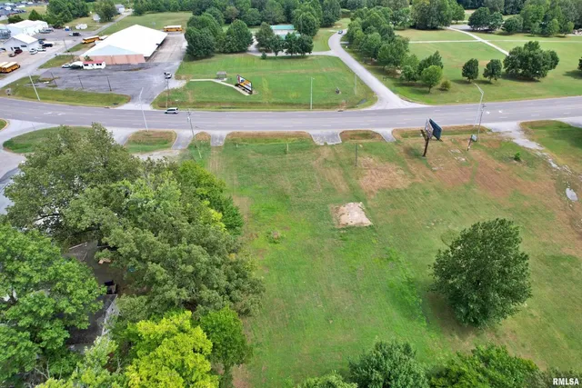 $149,900 | 1525 East 5th Street, Metropolis, IL 62960