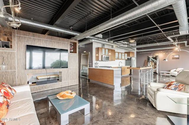 $3,500 | 4020 North Scottsdale Road, Unit 3006, Scottsdale, AZ 85251