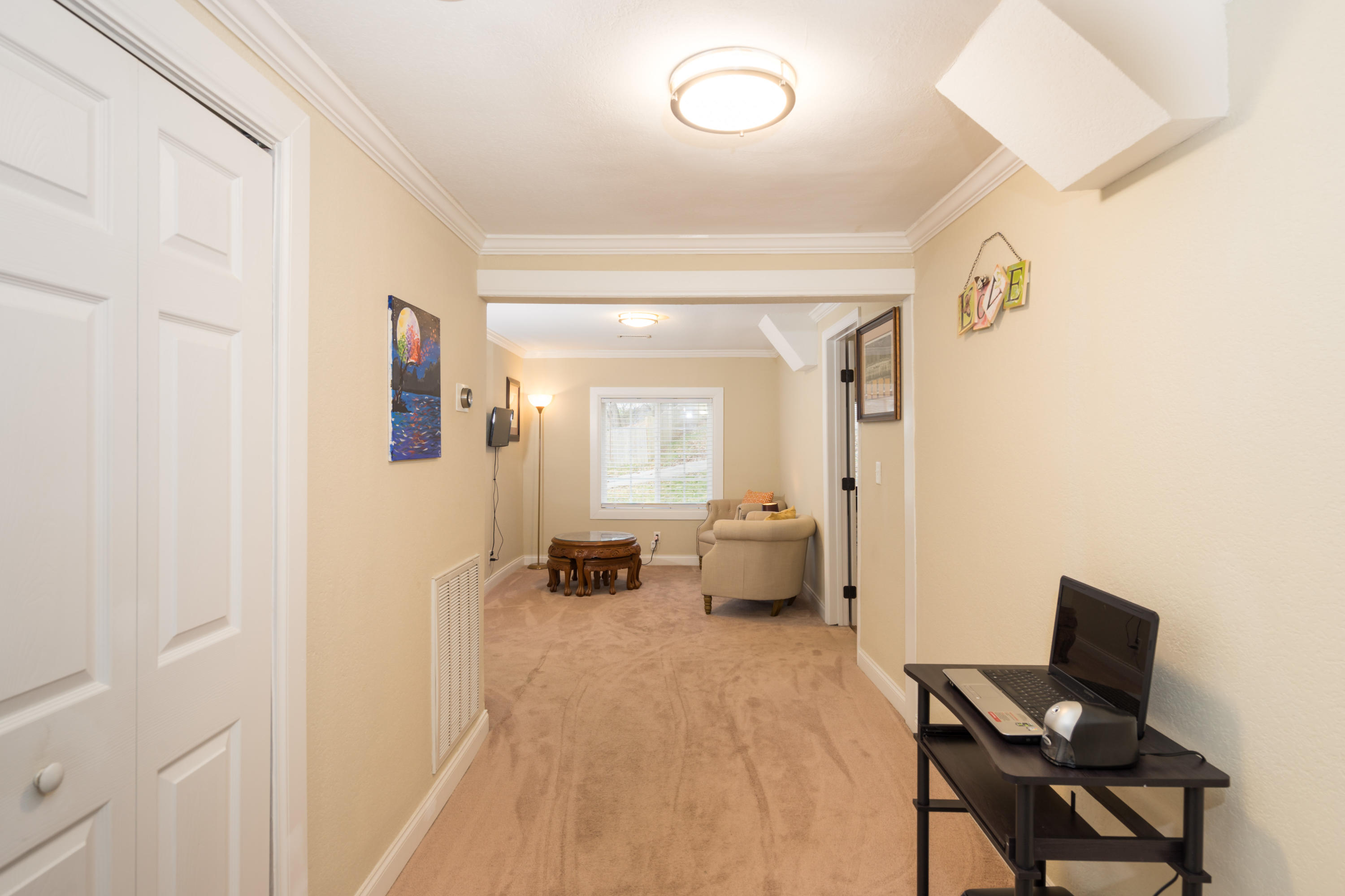 10310 Card Road Soddy Daisy, TN 37379 - Photo 16 of 24 Hallway
