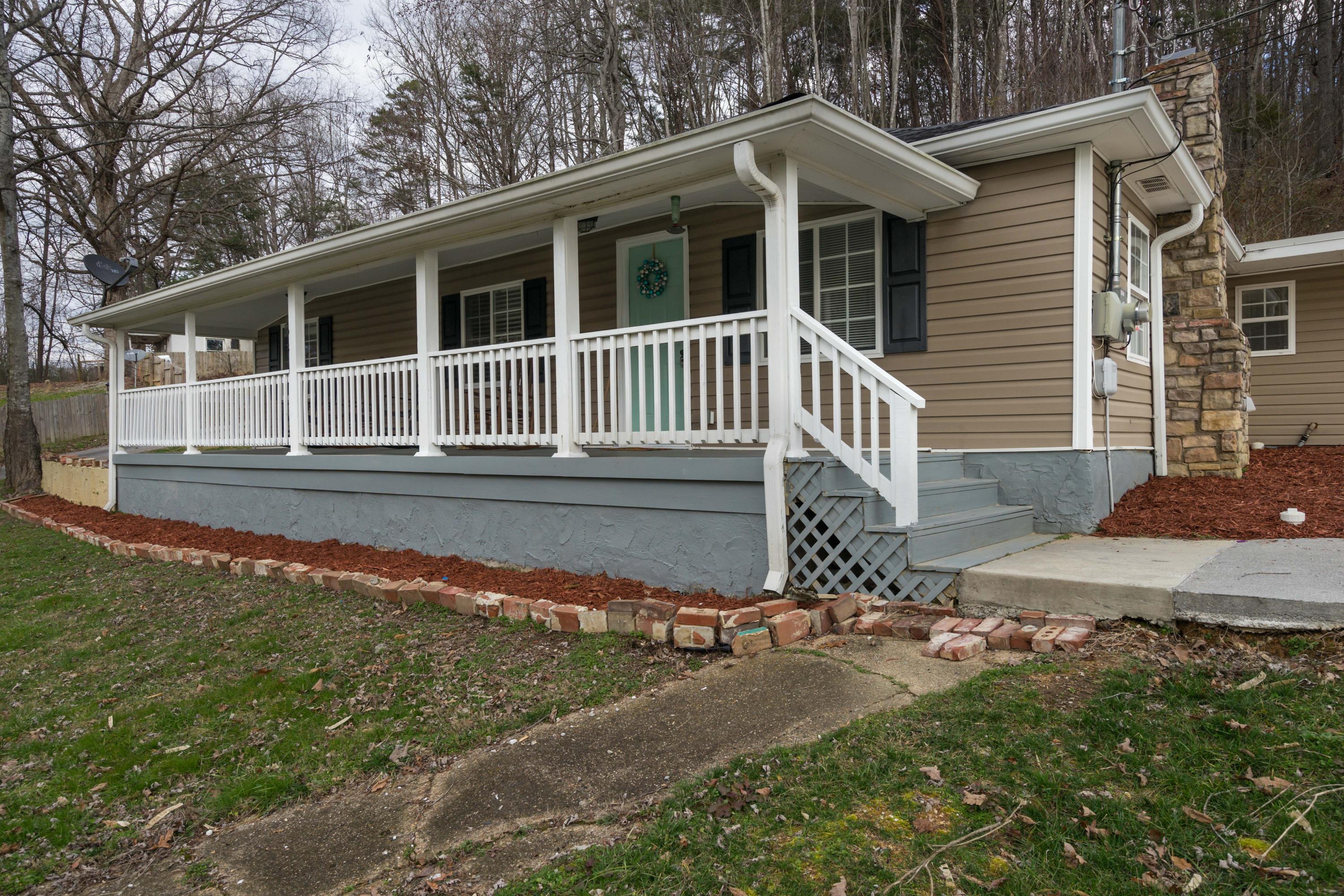 10310 Card Road Soddy Daisy, TN 37379 - Photo 4 of 24 Front Walkway