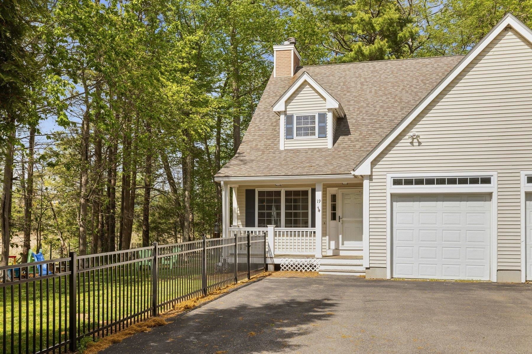 19 Violette Lane Seabrook, NH 03874 - Photo 2 of 30