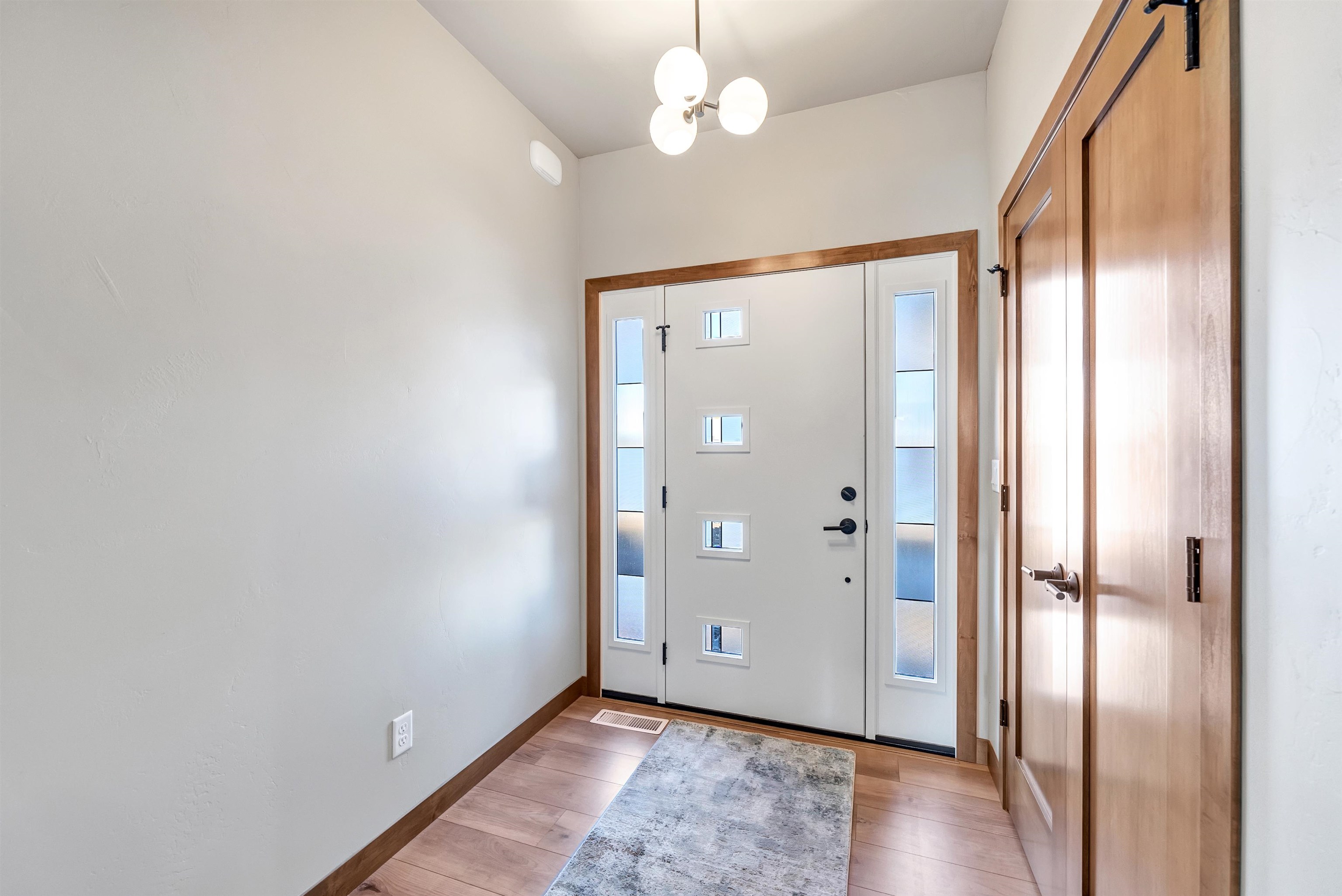 3113 Toad Island Trail De Pere, WI 54115 - Photo 5 of 25