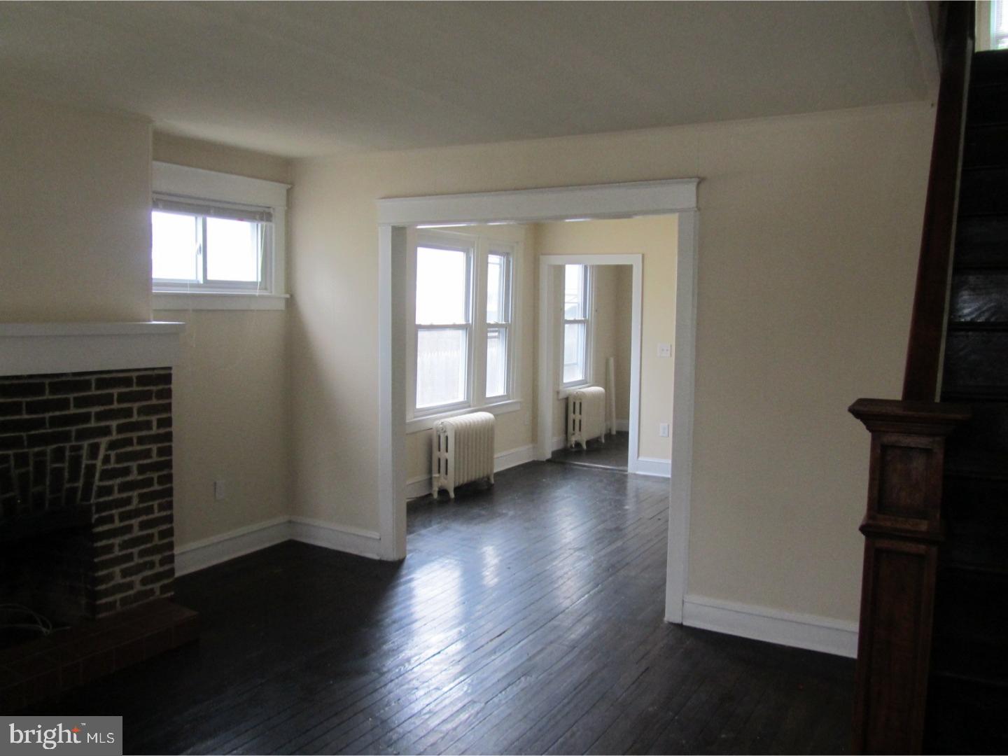 11 West Forestview Road Brookhaven, PA 19015 - Photo 4 of 17 Living Room