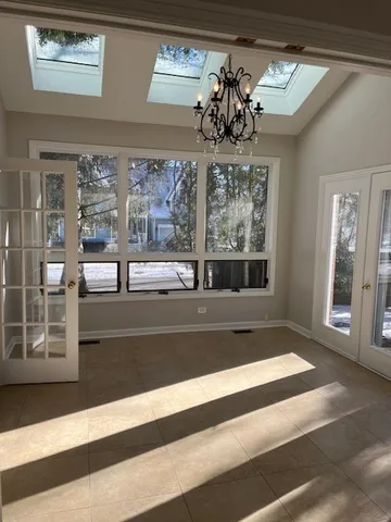 $6,500 | 537 East Center Avenue, Lake Bluff, IL 60044