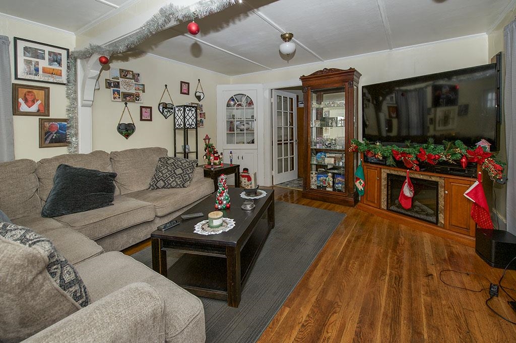 160-164 Front Street Exeter, NH 03833 - Photo 2 of 18