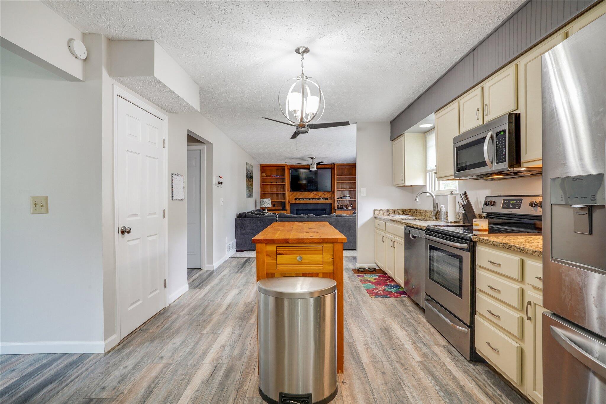 8799 Atherton Road Powell, OH 43065 - Photo 7 of 30