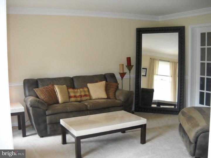 2265 Warner Road Lansdale, PA 19446 - Photo 3 of 25 Gallery Image 3