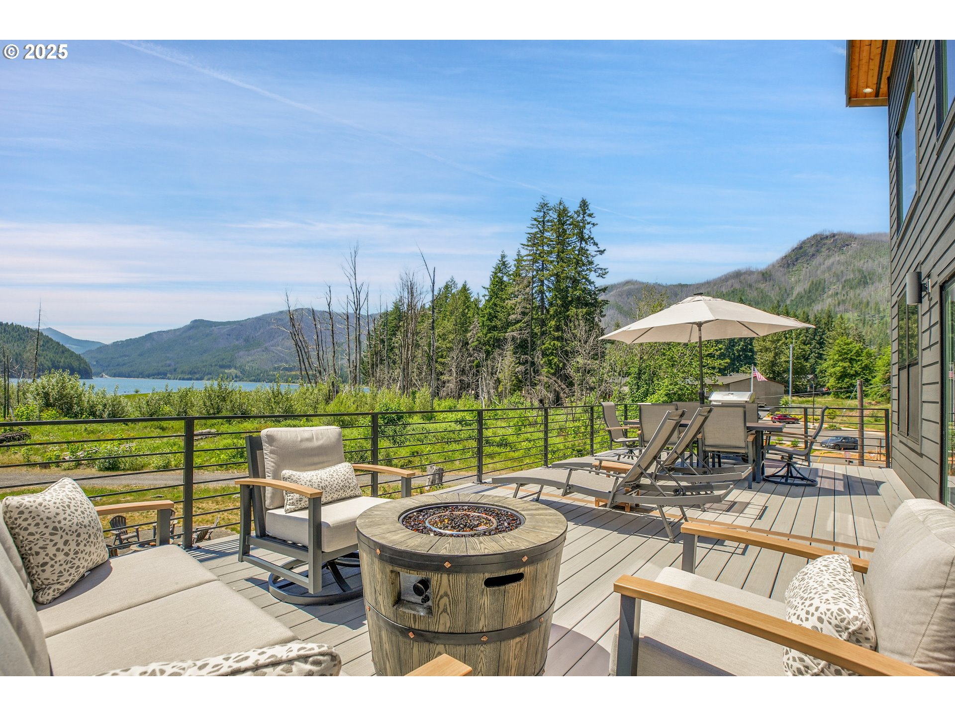 360 Santiam Avenue Detroit, OR 97342 - Photo 39 of 48