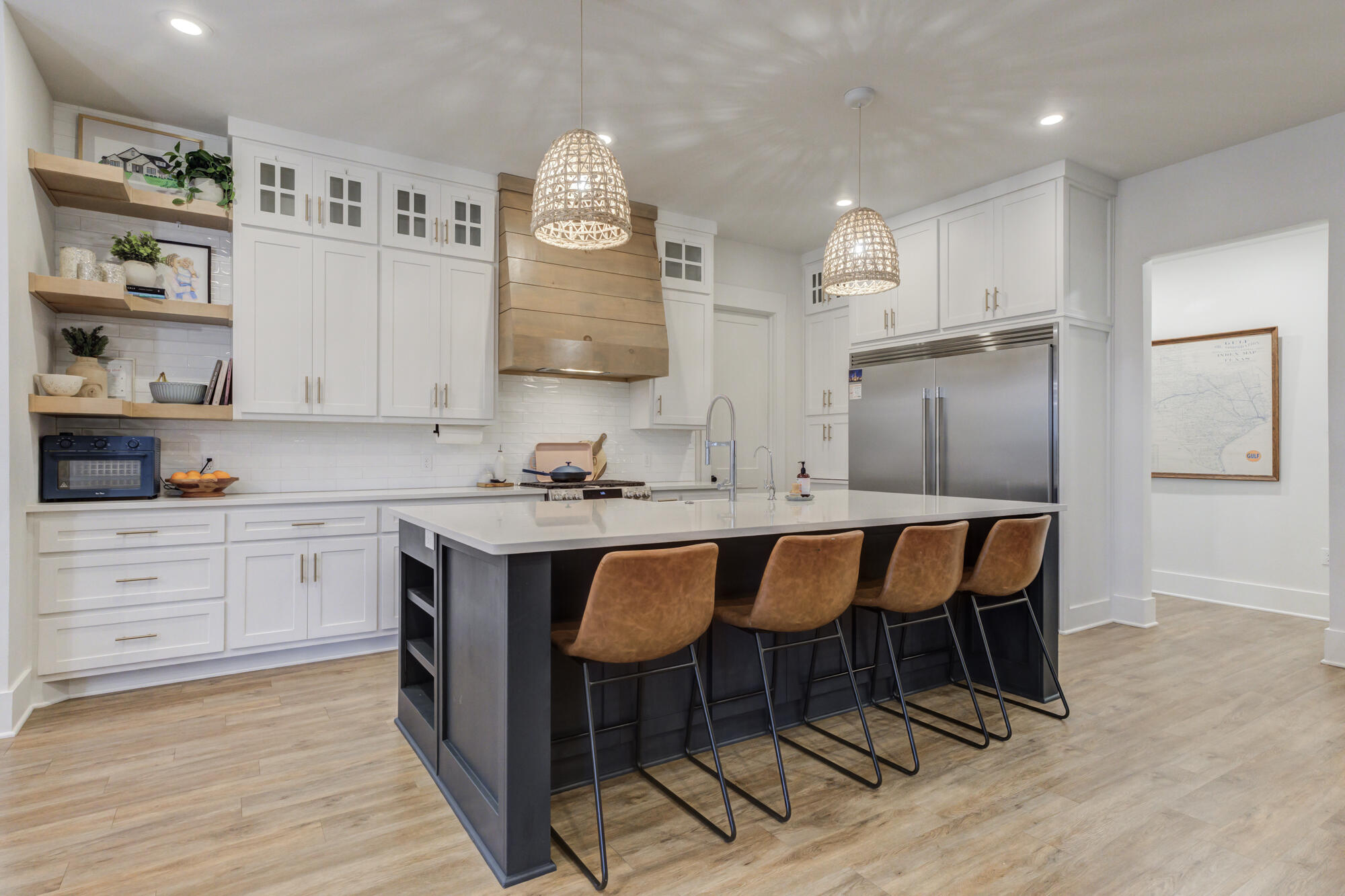 7029 101st Street Lubbock, TX 79424 - Photo 17 of 53 7029-101st-St_Lubbock-TX_20_Kitchen