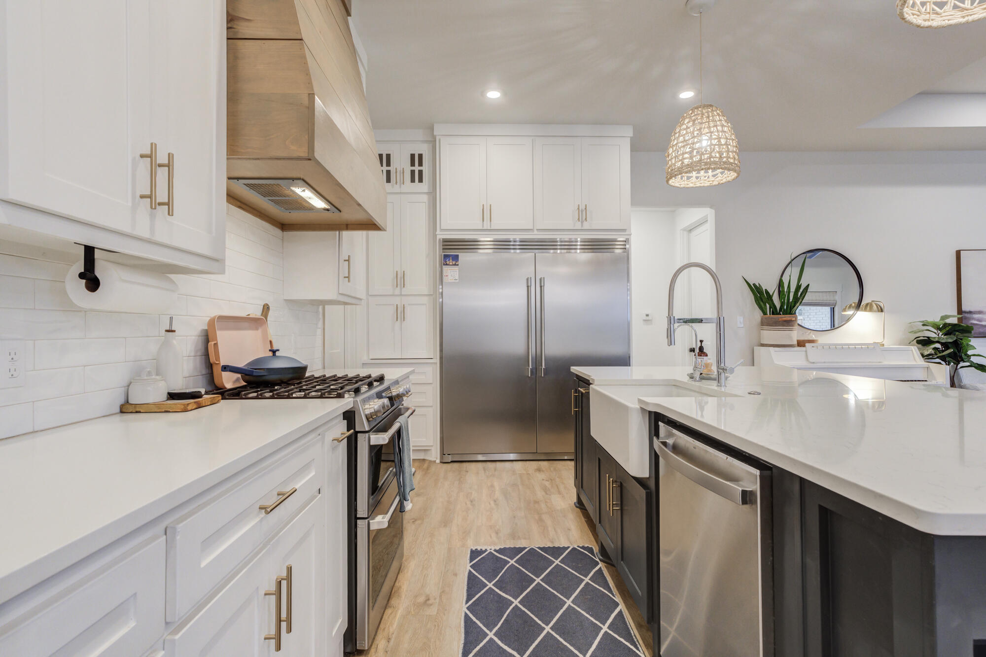 7029 101st Street Lubbock, TX 79424 - Photo 20 of 53 7029-101st-St_Lubbock-TX_25_Kitchen