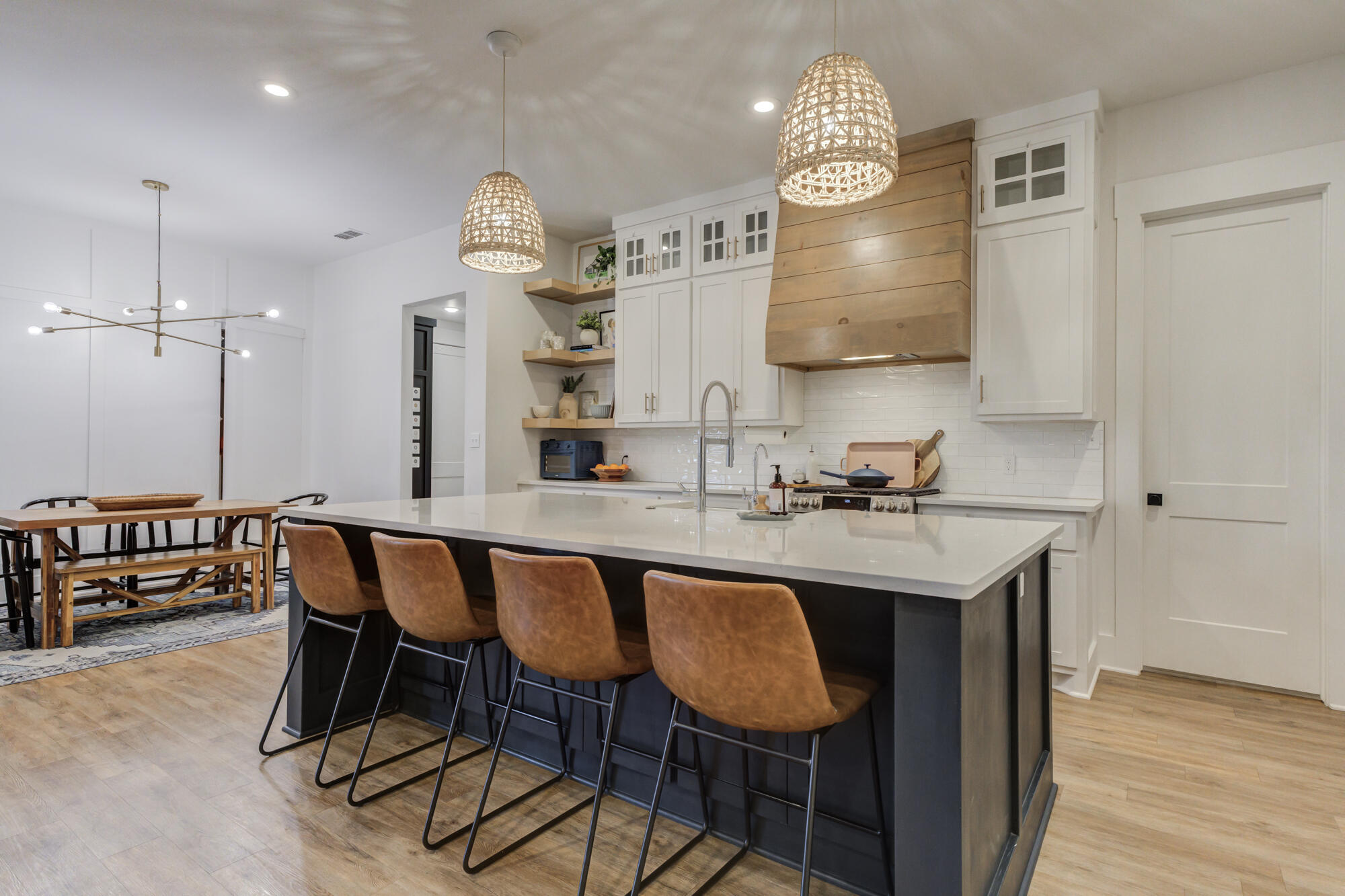 7029 101st Street Lubbock, TX 79424 - Photo 3 of 53 7029-101st-St_Lubbock-TX_19_Kitchen