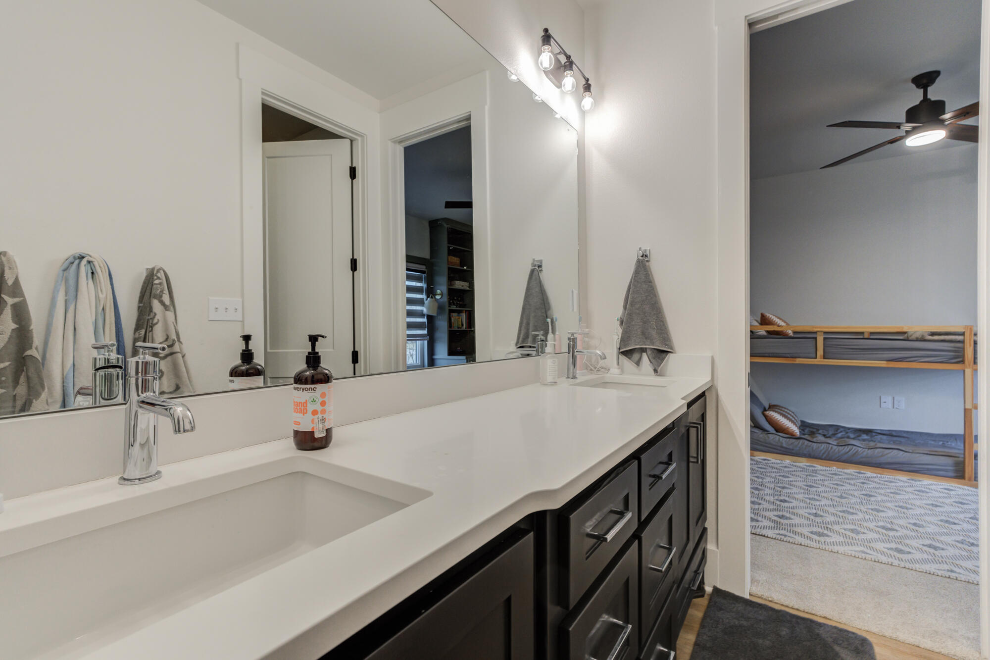 7029 101st Street Lubbock, TX 79424 - Photo 37 of 53 7029-101st-St_Lubbock-TX_44_Bathroom-3