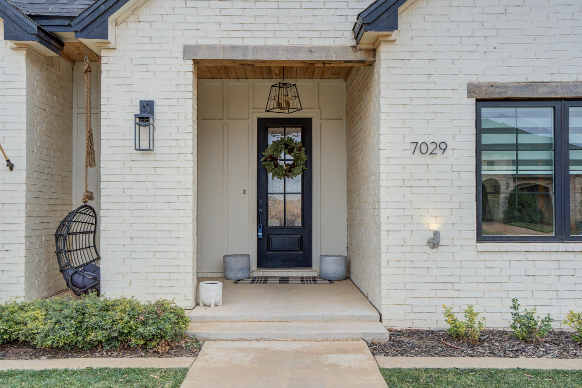 7029 101st Street Lubbock, TX 79424 - Photo 8 of 53 7029-101st-St_Lubbock-TX_4_Front-Exterio