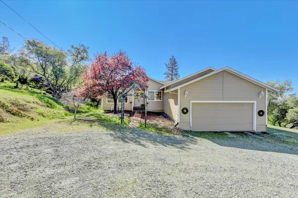 $574,000 | 10952 Gopher Mine Trail, Grass Valley, CA 95949