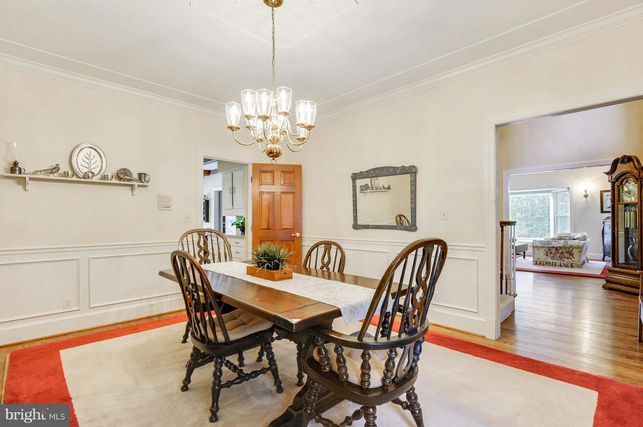 22118 Watson Road Leesburg, VA 20175 - Photo 5 of 30 Dining Room