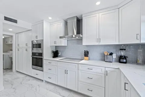 $1,899,000 | 200 South Ocean Boulevard, Unit A105, Delray Beach, FL 33483