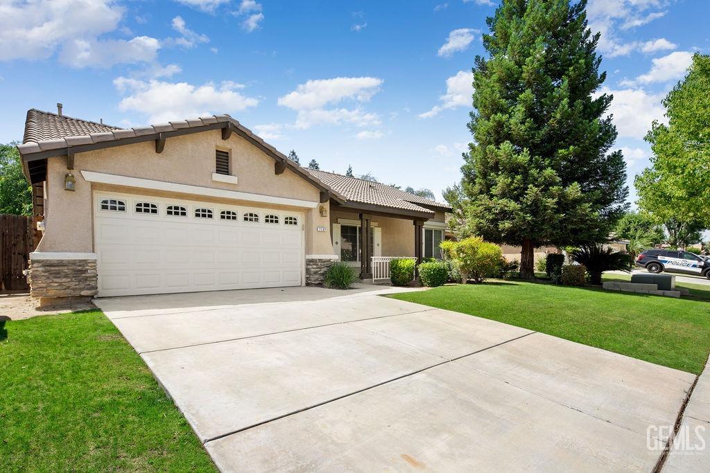 Undisclosed Address Bakersfield, CA 93312 - Photo 4 of 21 a view of backyard of the house
