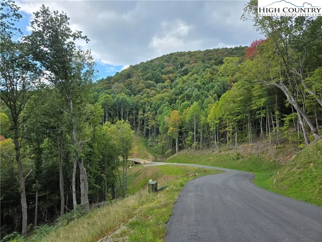 $99,900 | 9 Poplar Forest Drive, Boone, NC 28607