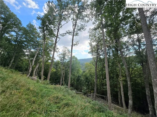 $99,900 | 9 Poplar Forest Drive, Boone, NC 28607